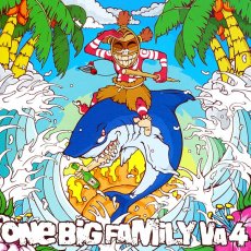 画像1: V.A. / ONE BIG FAMILY 4 (1)