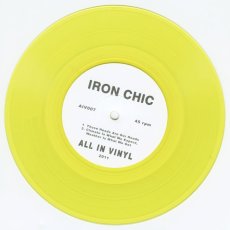画像4: Iron Chic | Pacer / Sprit [UK Org.EP | Yellow | 2nd Press | 300ltd.] [7inch | All In Vinyl]【ユーズド】 (4)