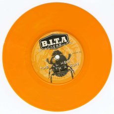 画像3: Blaggers I.T.A. / Thrill Her With A Gun [UK Org.EP | Orange | 1000 lmtd.] [7inch | Damaged Goods]【ユーズド】 (3)