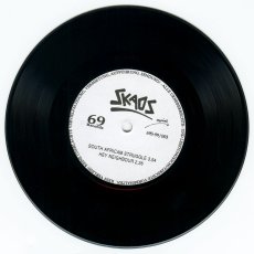画像3: Skaos / Inside [US Reissue EP][7inch | 69 Records]【ユーズド】 (3)