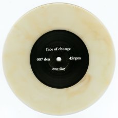 画像4: 【日本盤】V.A. / Better Than A Thousand | Face Of Change | 28 Days [US Orig.EP | Translucent][7inch | White Sleeve + Translucent Vinyls | DEA ]【ユーズド】 (4)